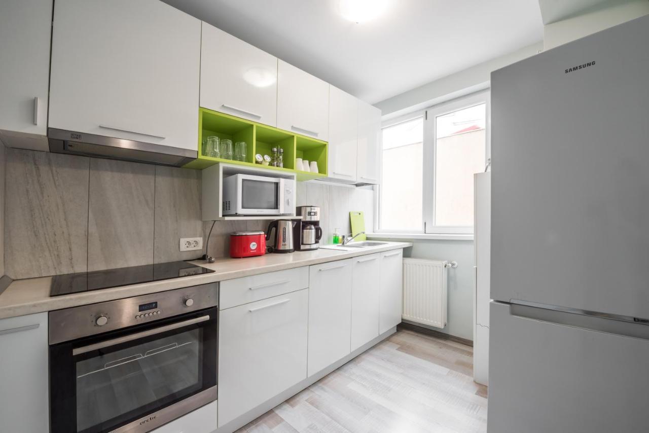Ben Yehuda - Shabbat Friendly Apartments Bucureşti Ngoại thất bức ảnh