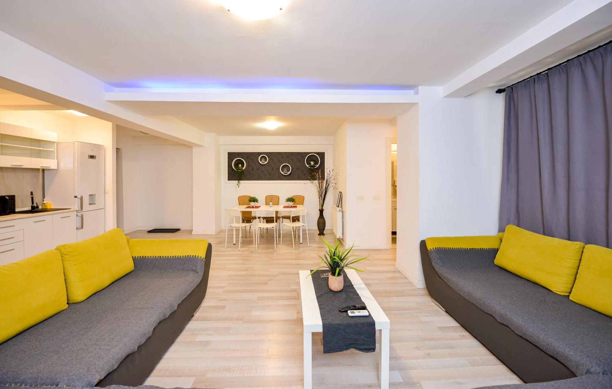 Ben Yehuda - Shabbat Friendly Apartments Bucureşti Ngoại thất bức ảnh