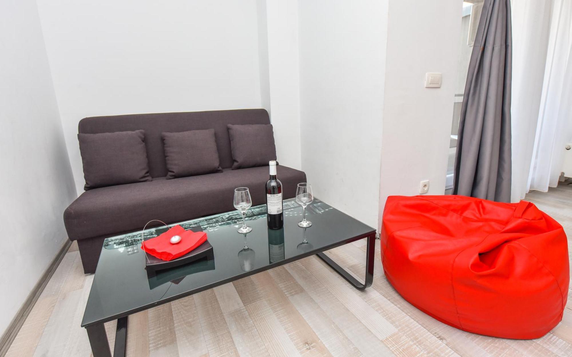 Ben Yehuda - Shabbat Friendly Apartments Bucureşti Ngoại thất bức ảnh